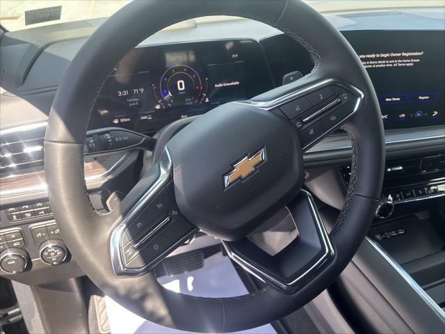 2026 Chevrolet Suburban LT, 4WD