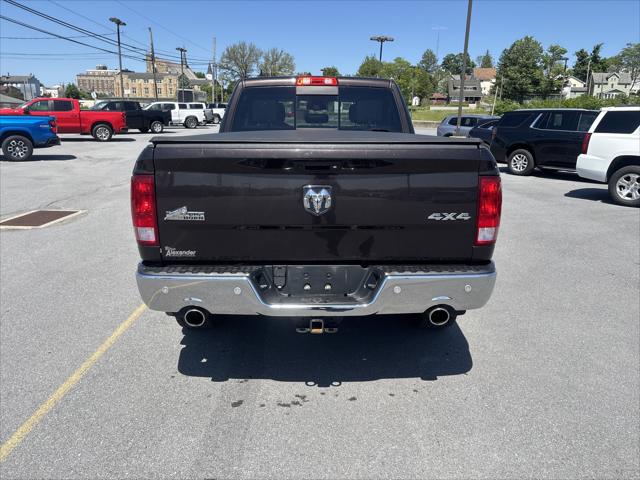 2017 Ram 1500 Big Horn Crew Cab 4x4 6'4" Box