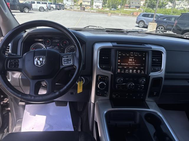 2017 Ram 1500 Big Horn Crew Cab 4x4 6'4" Box