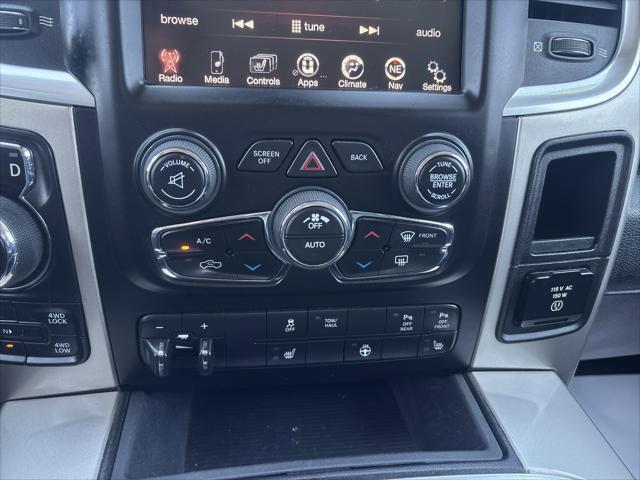 2017 Ram 1500 Big Horn Crew Cab 4x4 6'4" Box