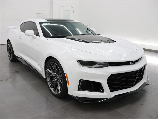 2023 Chevrolet Camaro RWD Coupe ZL1