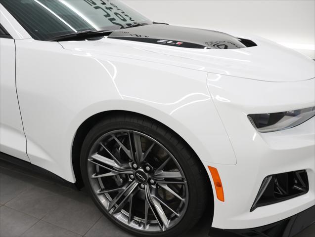 2023 Chevrolet Camaro RWD Coupe ZL1