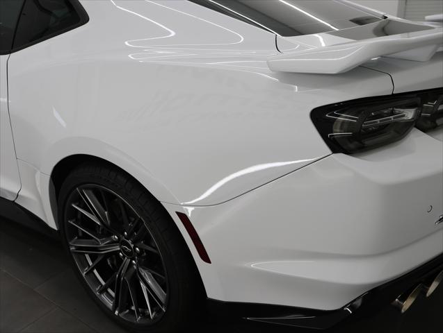 2023 Chevrolet Camaro RWD Coupe ZL1