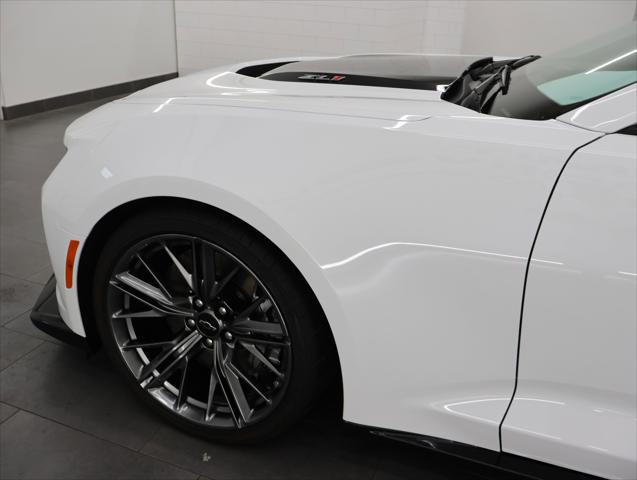 2023 Chevrolet Camaro RWD Coupe ZL1