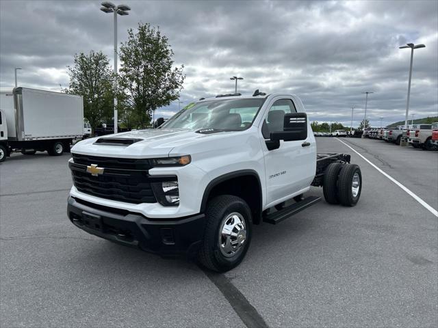2026 Chevrolet Silverado 3500HD Work Truck