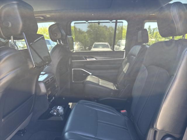 2023 Jeep Wagoneer Series III 4x4