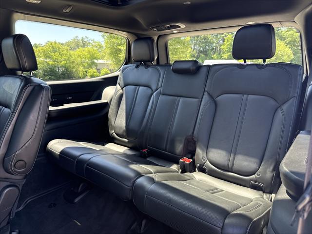 2023 Jeep Wagoneer Series III 4x4