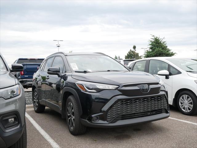 2024 Toyota Corolla Cross Hybrid SE for sale in Brooklyn Center, MN