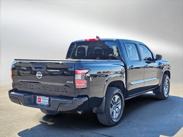 2025 Nissan Frontier Crew Cab SV 4x4