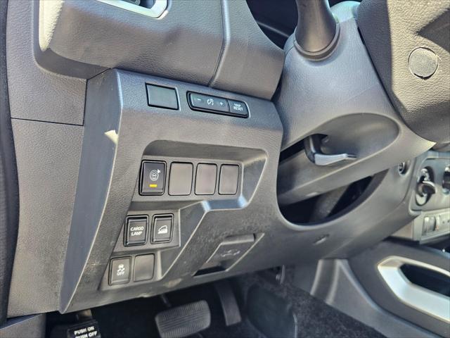 2025 Nissan Frontier Crew Cab SV 4x4