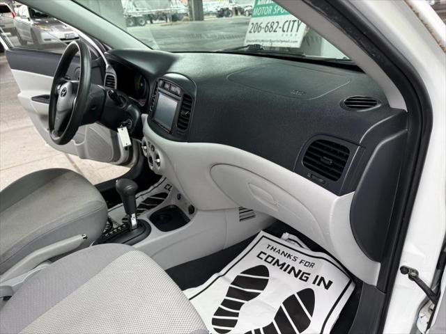 2009 Hyundai Accent GLS