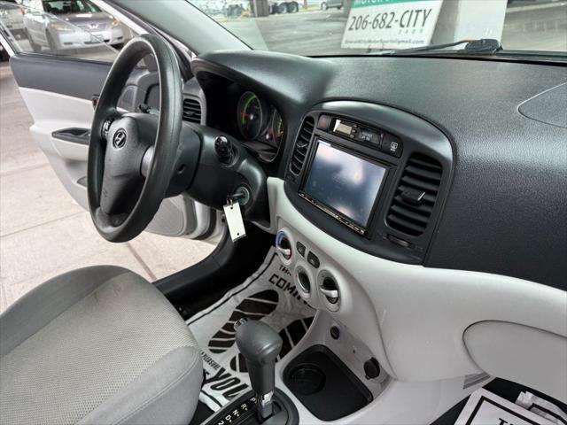 2009 Hyundai Accent GLS