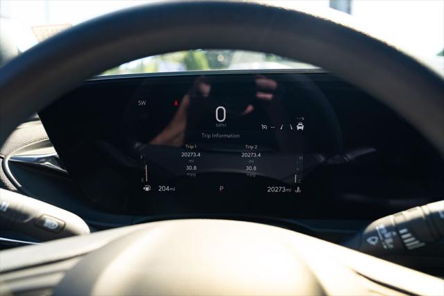 2025 Buick NV Preferred FWD