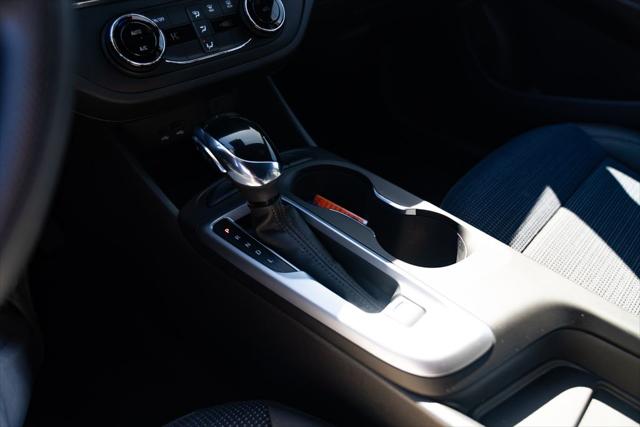 2025 Buick NV Preferred FWD