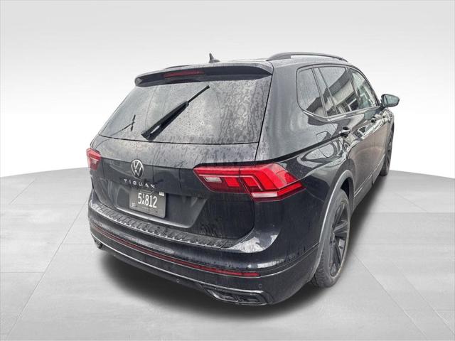 2023 Volkswagen Tiguan 2.0T SE R-Line Black