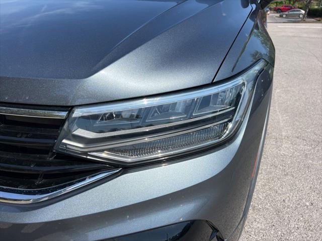 2022 Volkswagen Tiguan 2.0T SE R-Line Black