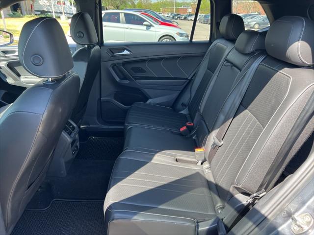 2022 Volkswagen Tiguan 2.0T SE R-Line Black
