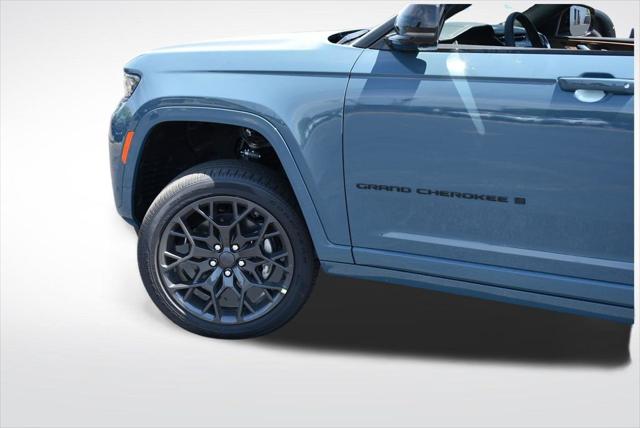 2026 Jeep Grand Cherokee L Summit 4x4