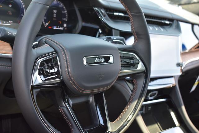 2026 Jeep Grand Cherokee L Summit 4x4