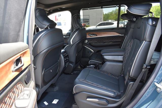 2026 Jeep Grand Cherokee L Summit 4x4