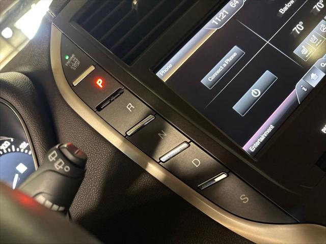 2015 Lincoln MKC Base