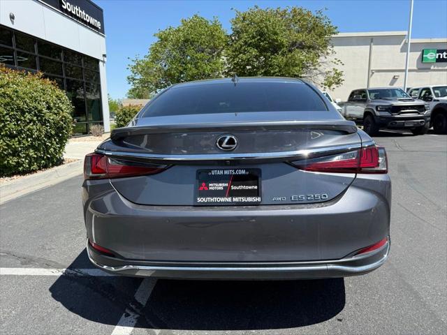 2021 Lexus ES 250 250