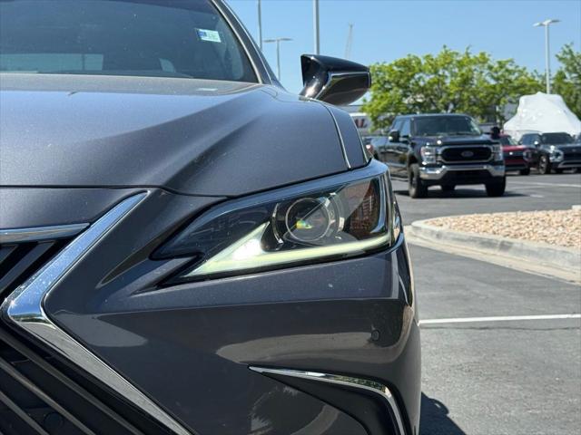 2021 Lexus ES 250 250