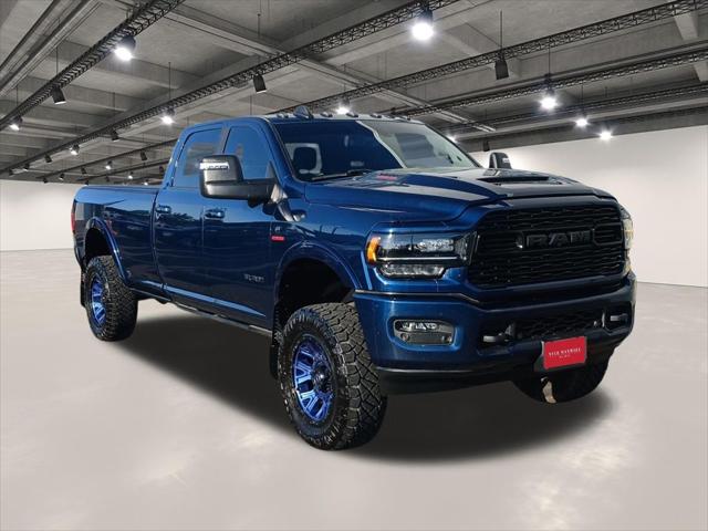 2023 Ram 3500 Limited Crew Cab 4x4 8' Box