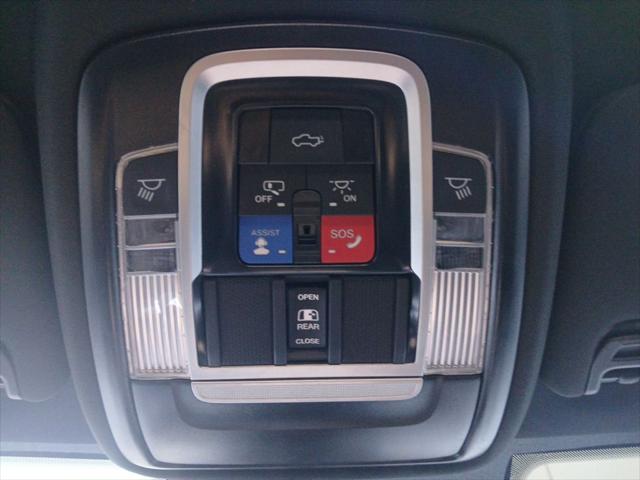 2023 Ram 3500 Limited Crew Cab 4x4 8' Box