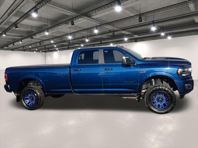 2023 Ram 3500 Limited Crew Cab 4x4 8' Box