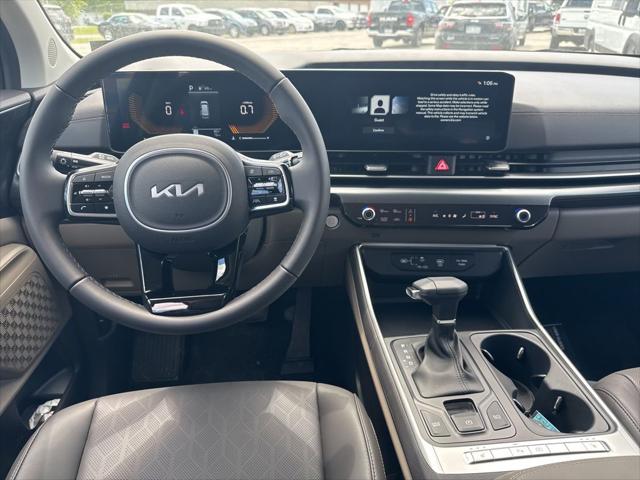 2026 Kia Carnival MPV Unknown