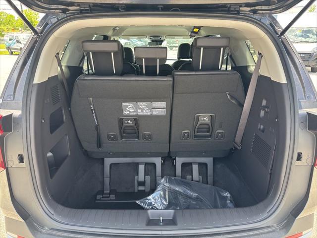 2026 Kia Carnival MPV Unknown