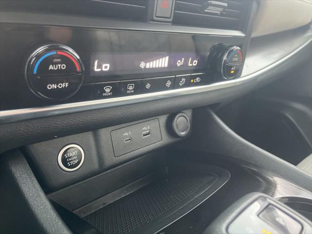 2023 Nissan Rogue SV FWD