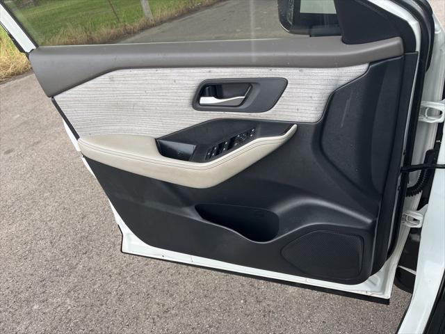 2023 Nissan Rogue SV FWD