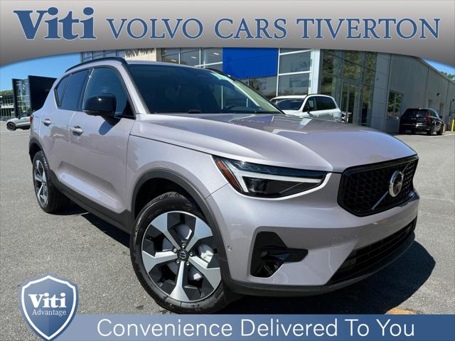 2026 Volvo XC40 Plus, B5 AWD Gas (mild hybrid), Dark for sale in Tiverton, RI