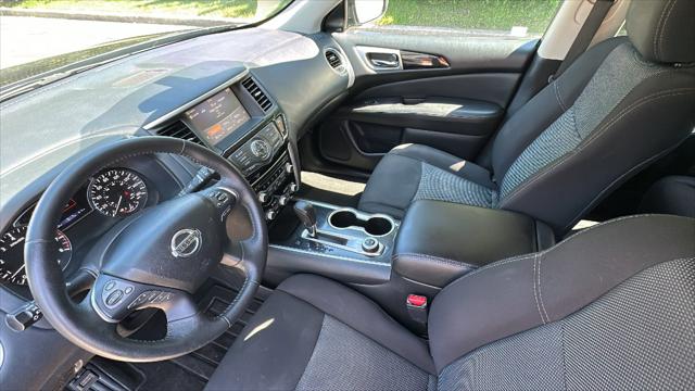 2020 Nissan Pathfinder SV 4WD