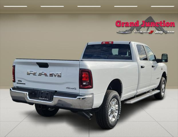 2026 Ram 3500 Big Horn Crew Cab 4x4 8 Box