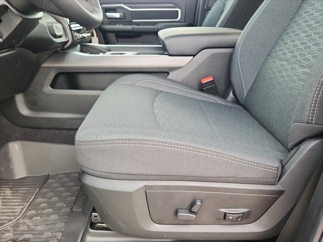 2026 Ram 3500 Big Horn Crew Cab 4x4 8 Box
