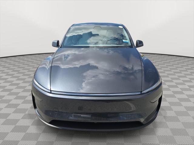 2026 Tesla Model Y Premium Rear-Wheel Drive