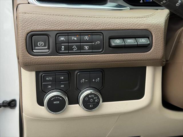 2022 GMC Yukon XL 4WD Denali