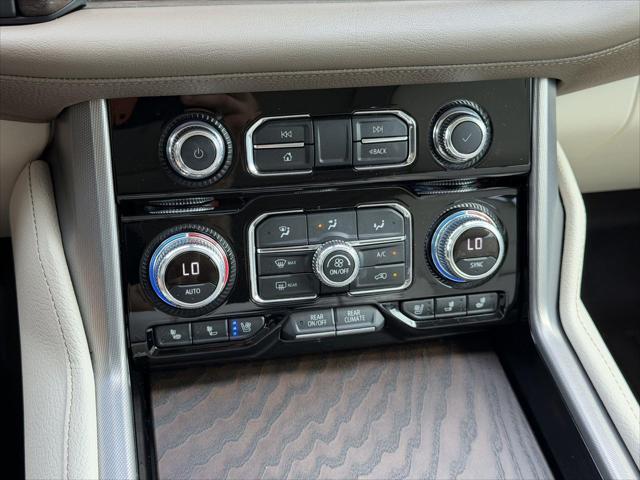 2022 GMC Yukon XL 4WD Denali