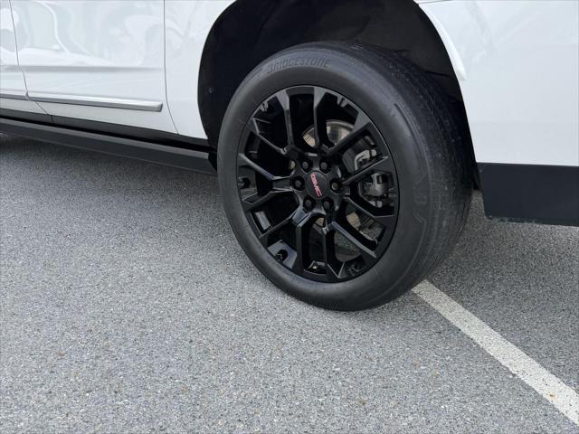 2022 GMC Yukon XL 4WD Denali