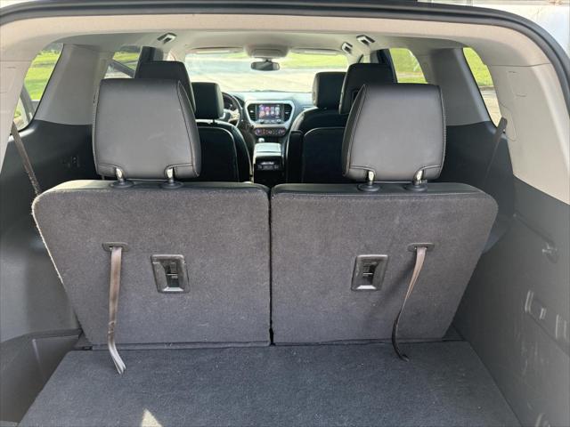 2017 GMC Acadia SLT-1