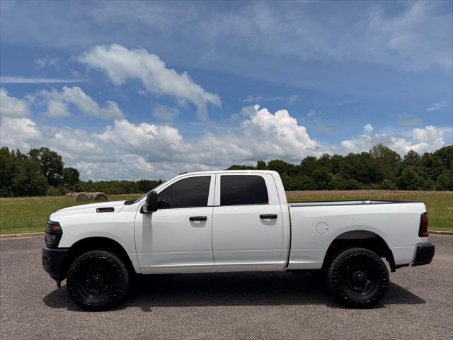 2025 Ram 2500 Tradesman Crew Cab 4x4 6'4" Box