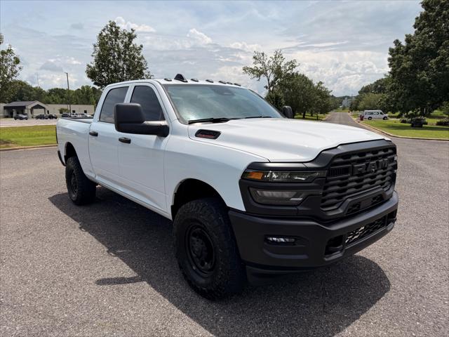 2025 Ram 2500 Tradesman Crew Cab 4x4 6'4" Box