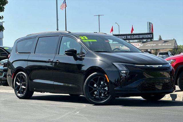 2027 Chrysler Pacifica Limited