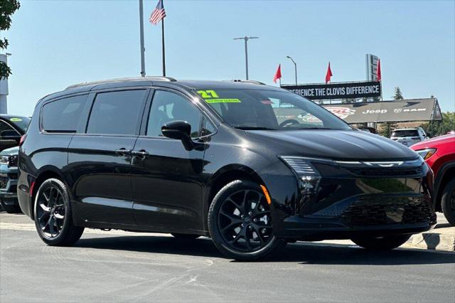 2027 Chrysler Pacifica Pacifica Limited
