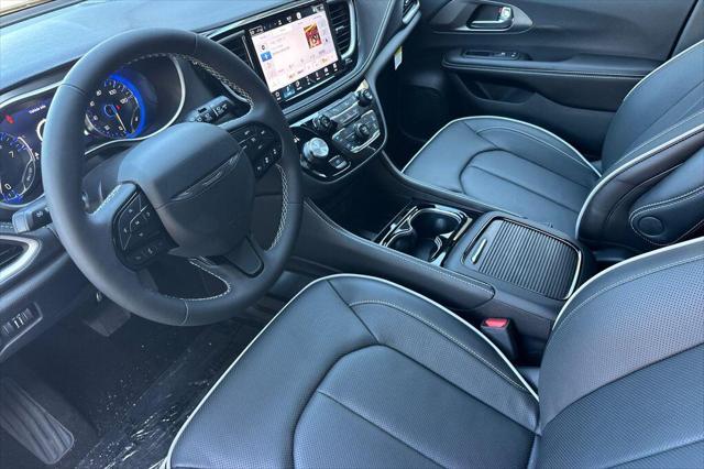 2027 Chrysler Pacifica Pacifica Limited