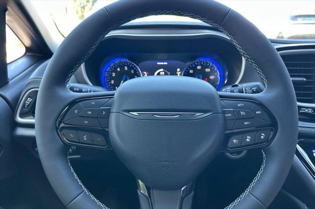 2027 Chrysler Pacifica Pacifica Limited