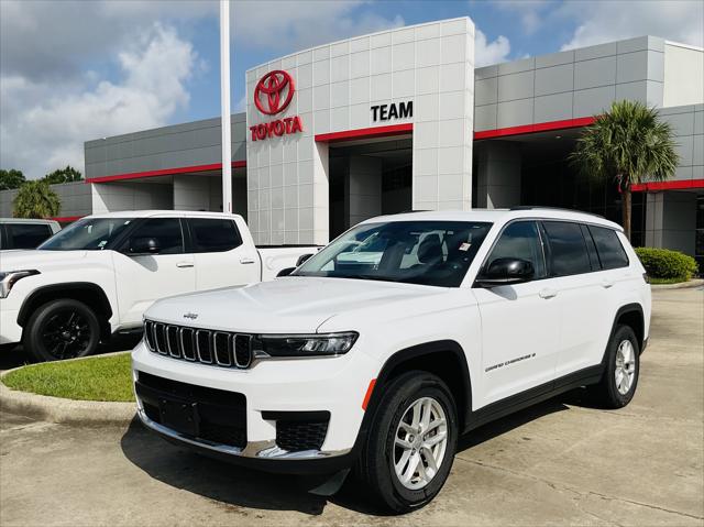2023 Jeep Grand Cherokee L Laredo 4x2